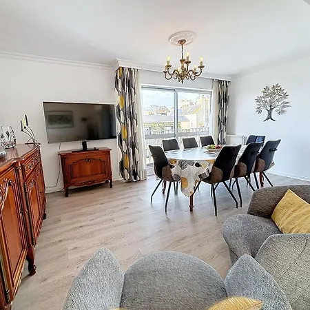 Au Centre De Avec Garage Privatif Et Wi-fi Gratuite - Fr-1-361-510 Appartement Granville