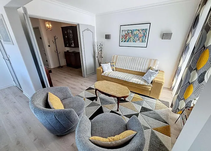 Au Centre De Avec Garage Privatif Et Wi-fi Gratuite - Fr-1-361-510 *