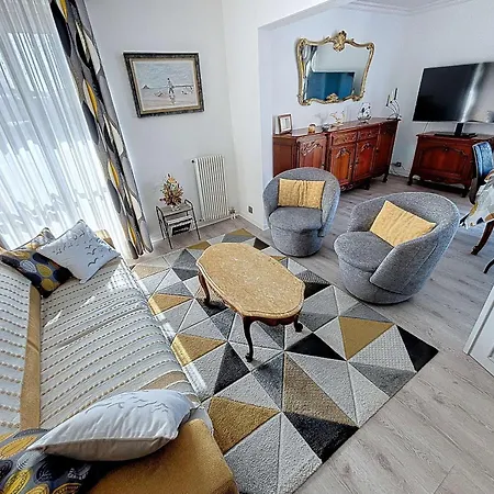 Au Centre De Avec Garage Privatif Et Wi-fi Gratuite - Fr-1-361-510 Apartment