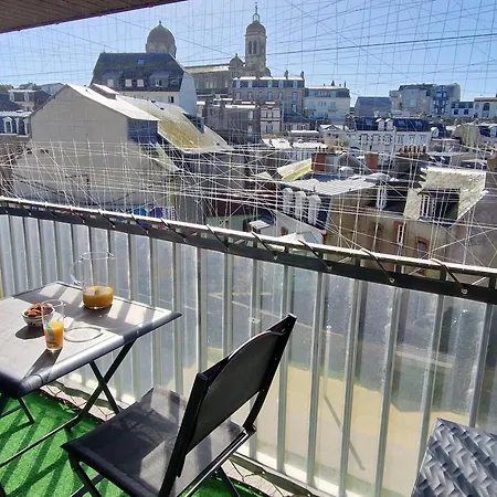 Au Centre De Avec Garage Privatif Et Wi-fi Gratuite - Fr-1-361-510 *