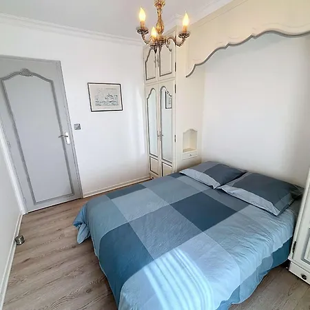 Au Centre De Avec Garage Privatif Et Wi-fi Gratuite - Fr-1-361-510 *