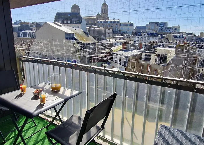 Au Centre De Avec Garage Privatif Et Wi-fi Gratuite - Fr-1-361-510 *